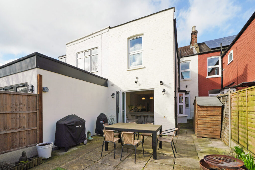 Whittington Road -  Bowes Park - London - N22