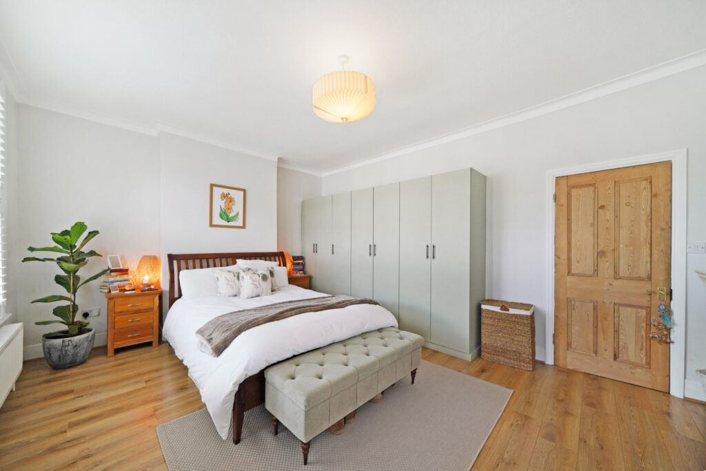 Whittington Road -  Bowes Park - London - N22