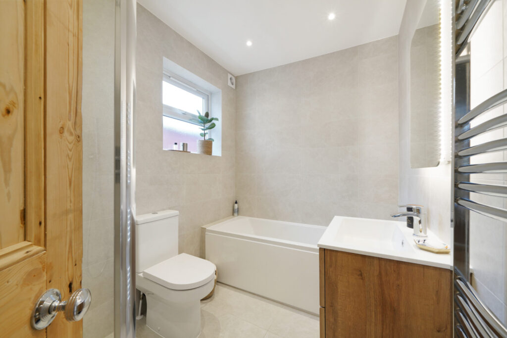 Whittington Road -  Bowes Park - London - N22