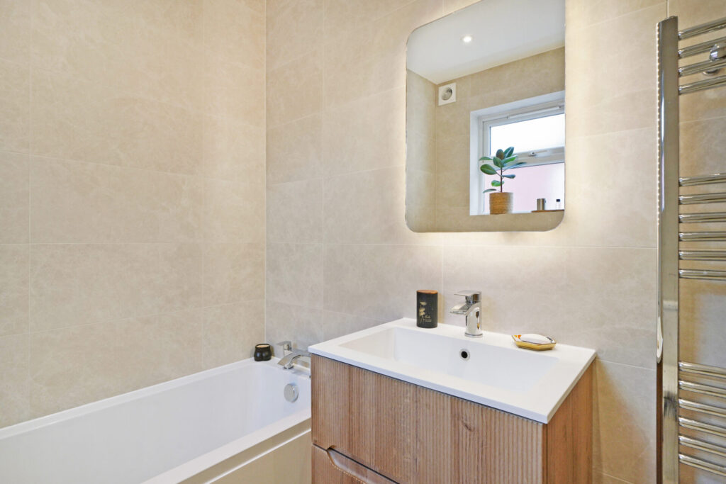 Whittington Road -  Bowes Park - London - N22