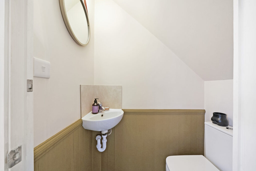 Whittington Road -  Bowes Park - London - N22