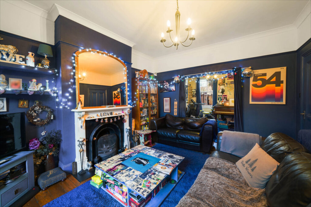 Marlborough Road -  Bowes Park  - London - N22