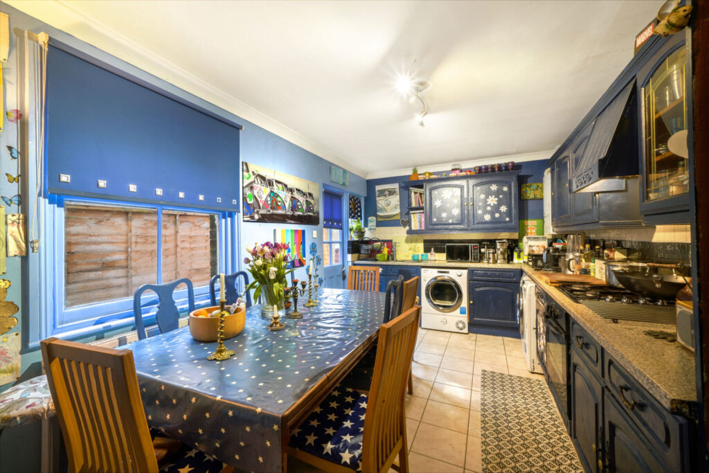 Marlborough Road -  Bowes Park  - London - N22