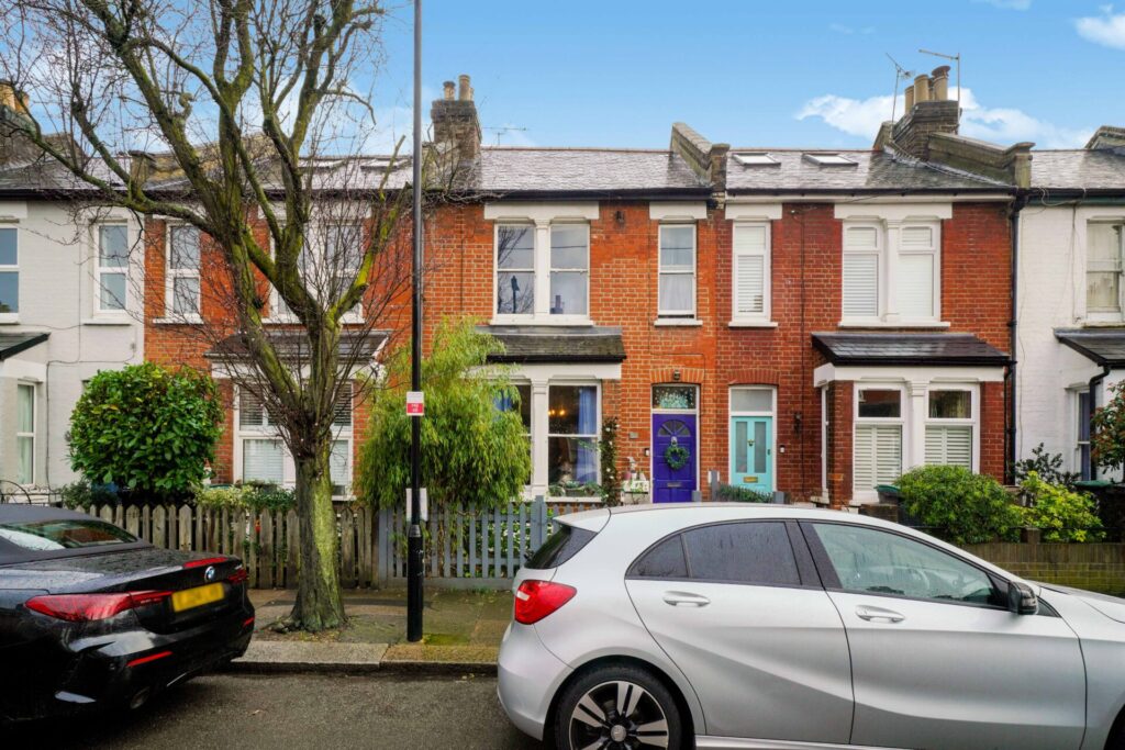 Marlborough Road -  Bowes Park  - London - N22
