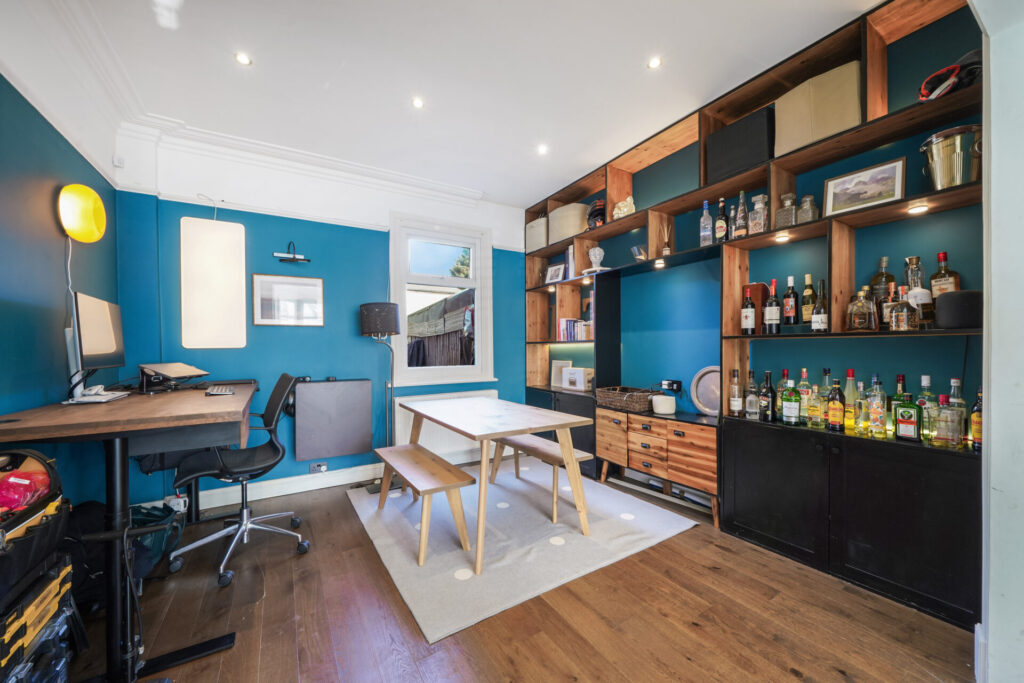 Sidney Road -  Bowes Park - London - N22