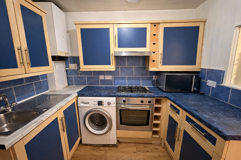 Mansfield Road - Ilford - London - IG1