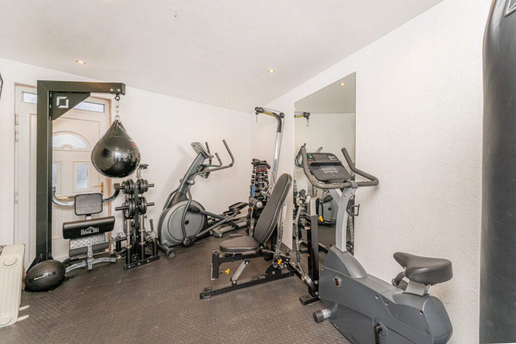 Apple Grove - Enfield  - London - EN1
