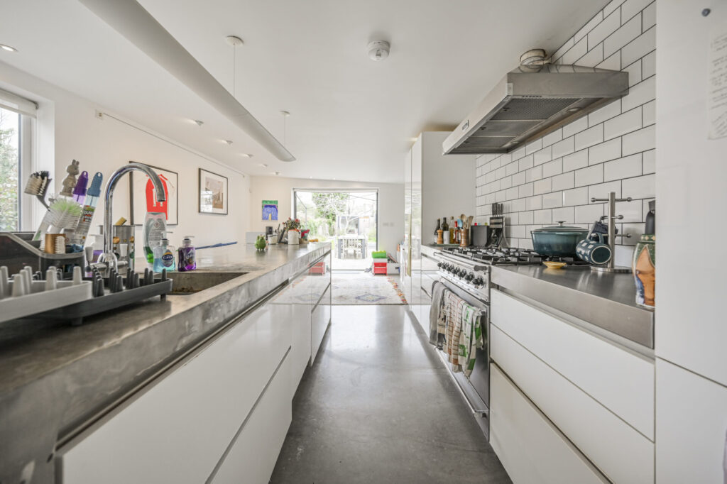 Whittington Road - Bowes Park - London - N22