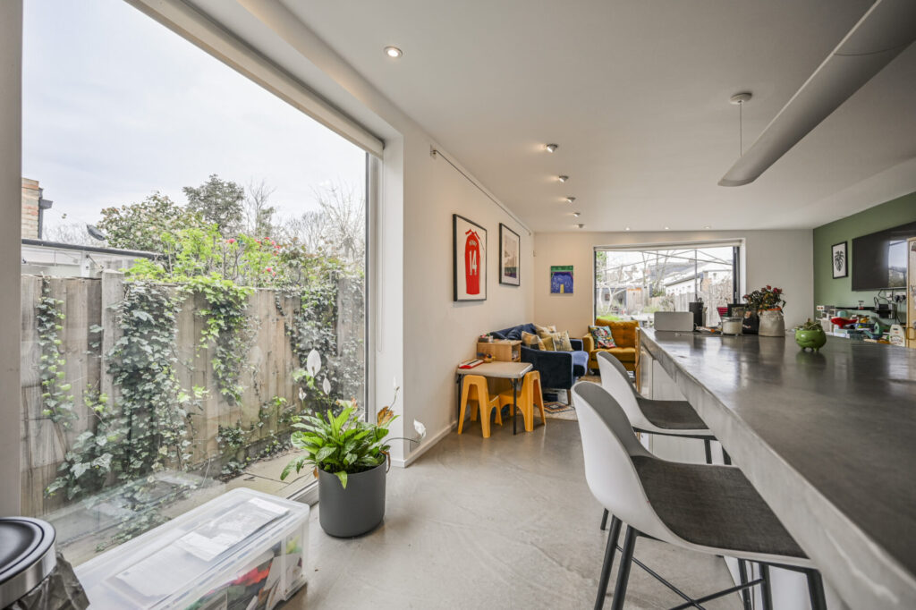 Whittington Road - Bowes Park - London - N22