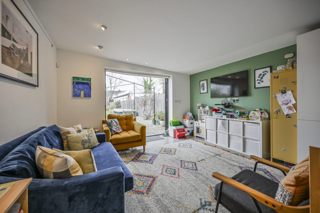 Whittington Road - Bowes Park - London - N22