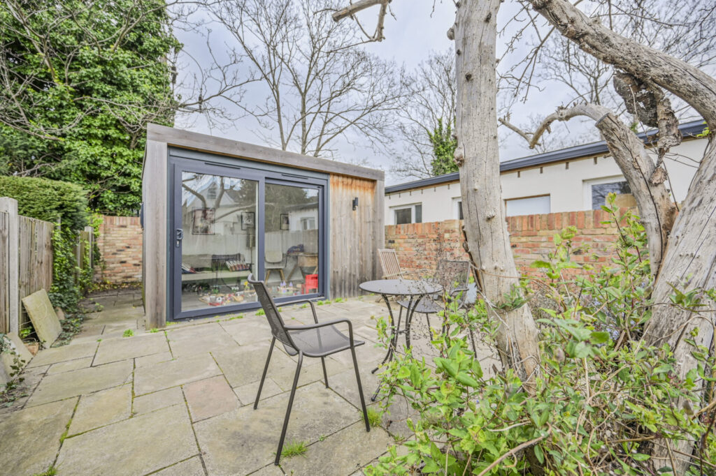 Whittington Road - Bowes Park - London - N22