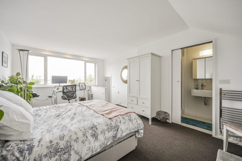 Whittington Road - Bowes Park - London - N22