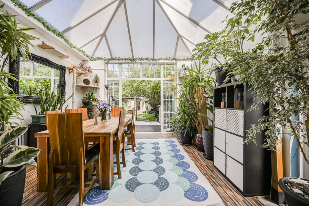 Truro Road - Haringey - London - N22