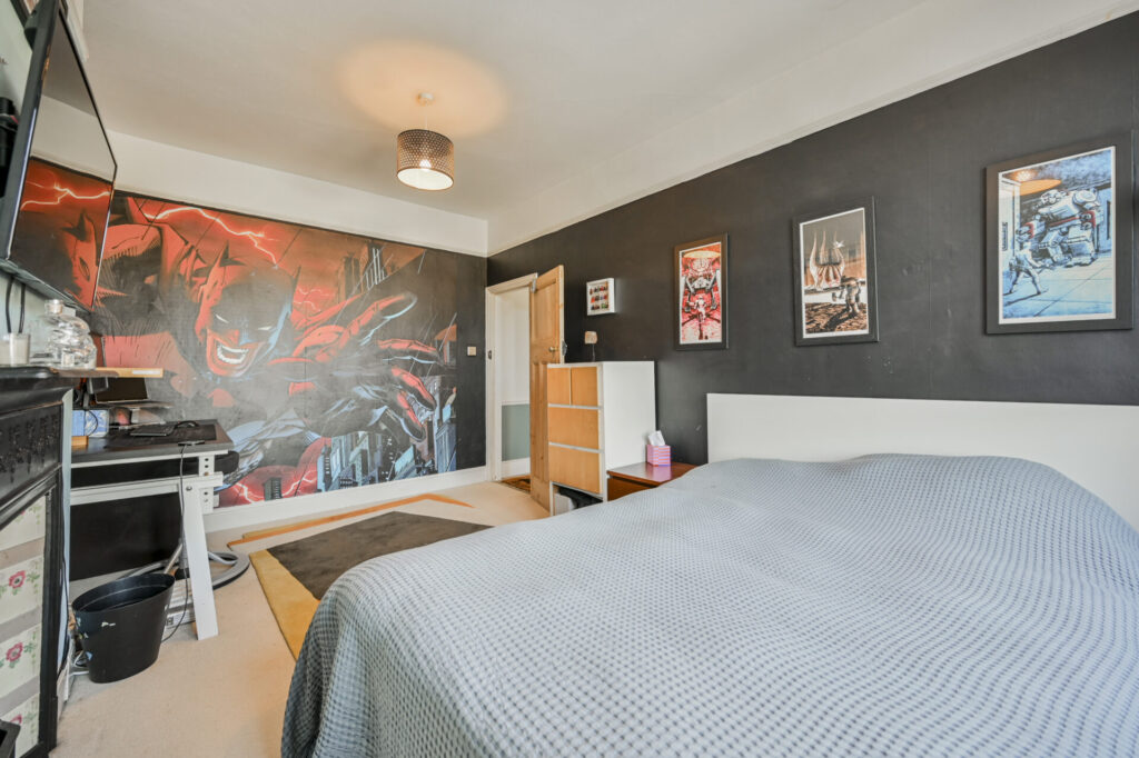 Truro Road - Haringey - London - N22