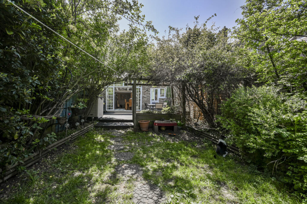 Truro Road - Haringey - London - N22