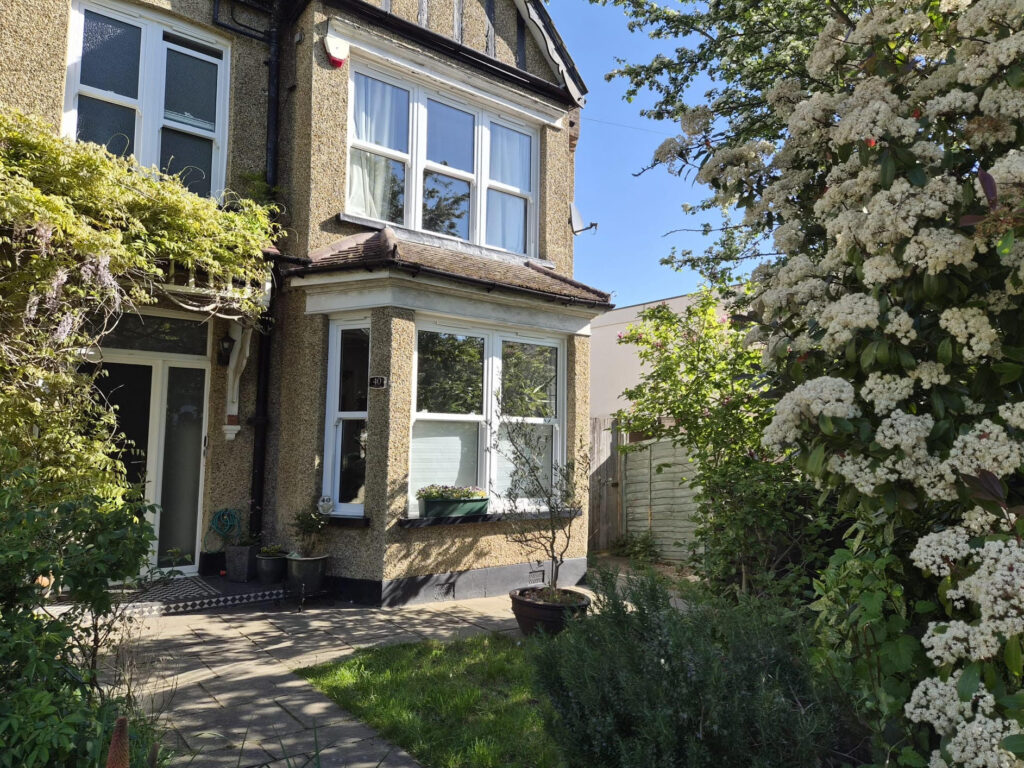 Truro Road - Haringey - London - N22