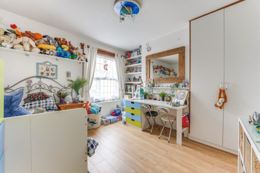 Friern Park - North Finchley  - London - N12