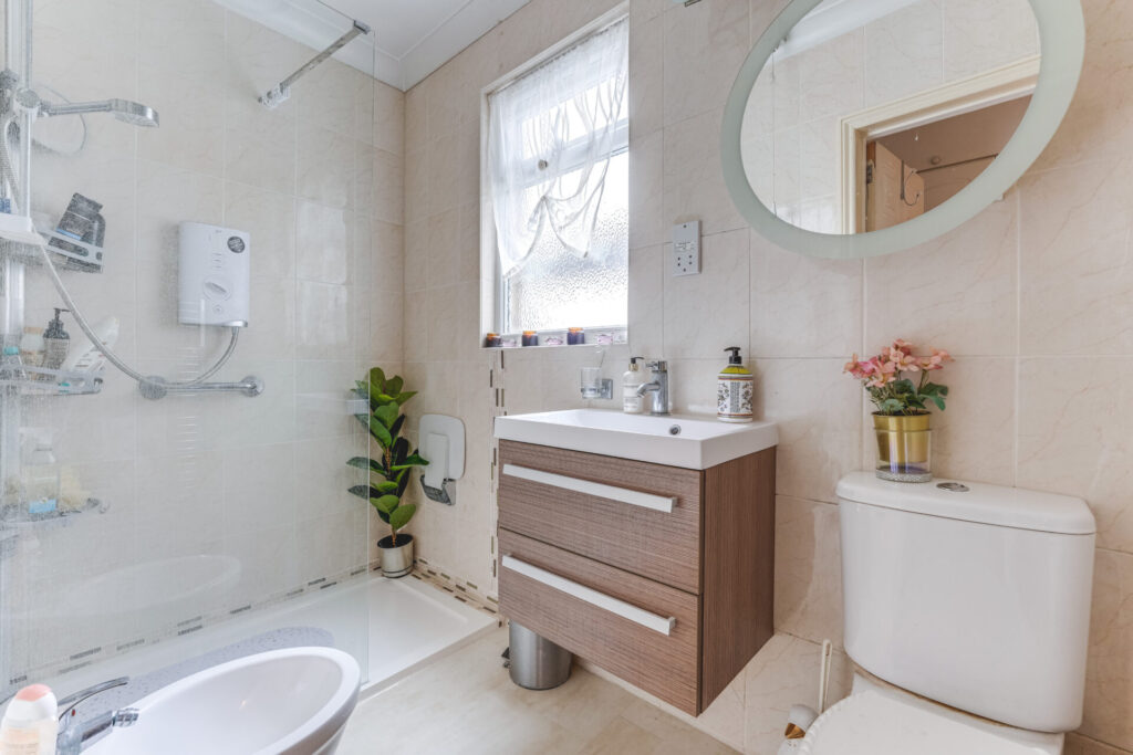 Friern Park - North Finchley  - London - N12