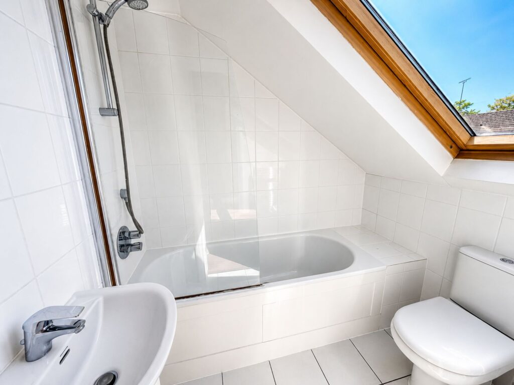 Lansdowne Road - Finchley - London - N3