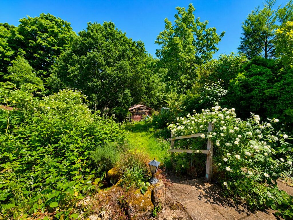 Lansdowne Road - Finchley - London - N3