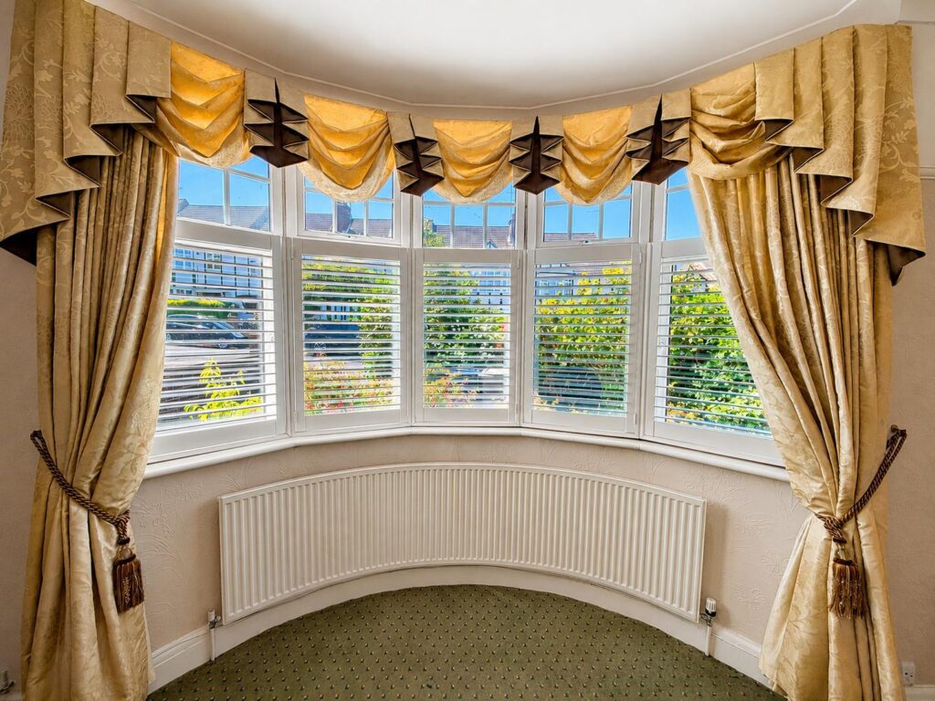 Lansdowne Road - Finchley - London - N3