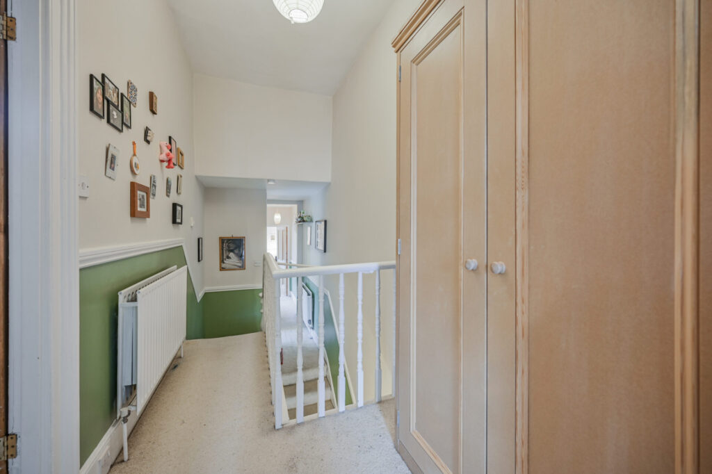 Whittington Road - Bowes Park - London - N22