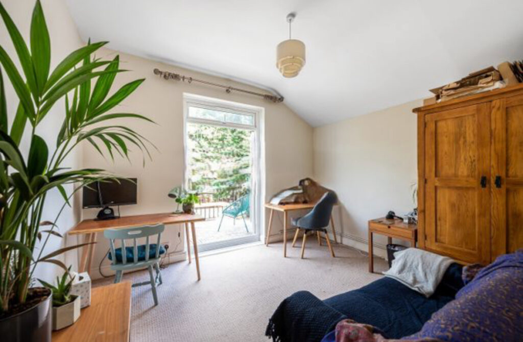 Fordwych Road - Camden - London - NW2