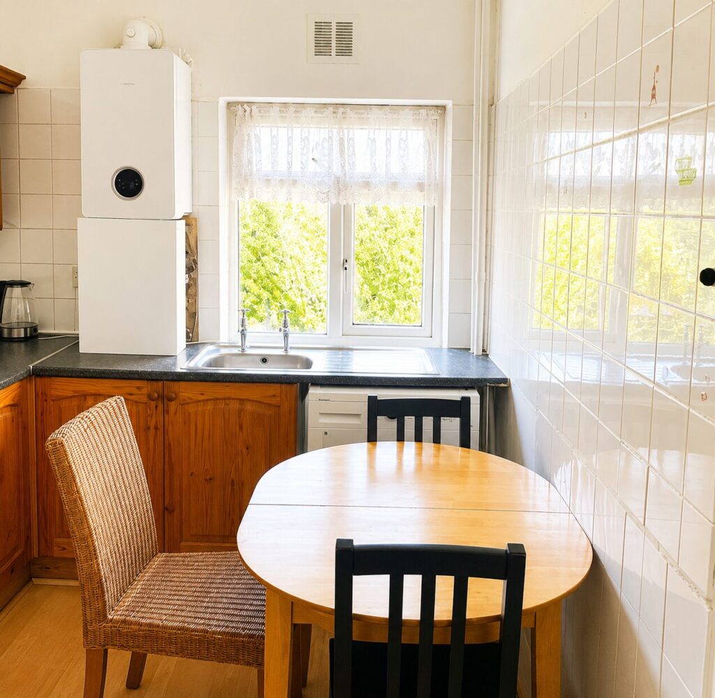 The Lindens, Friern Park - North Finchley  - London - N12