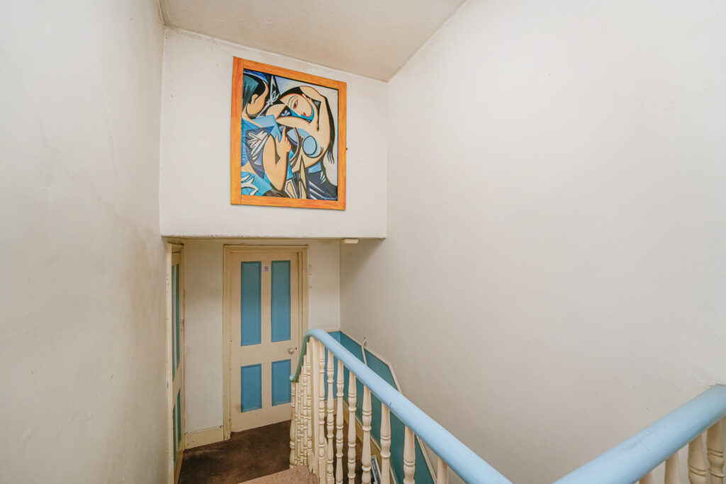 Queens Road - Bowes Park - London - N11