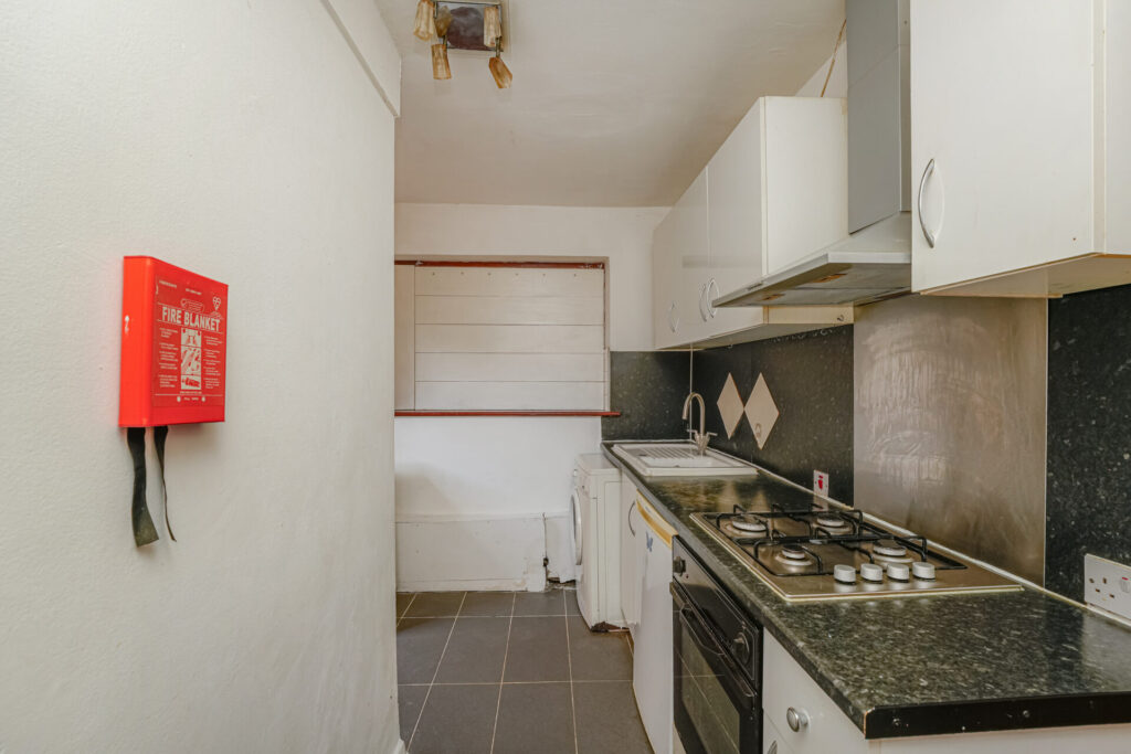 Wanstead Park Road - Ilford - London - IG1 3