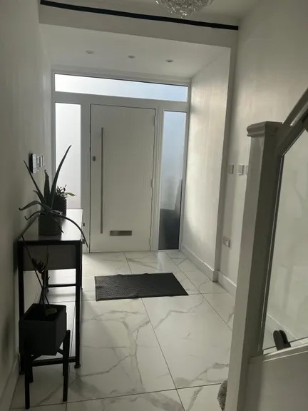 Ash Grove - Palmers Green - Enfield  - N13