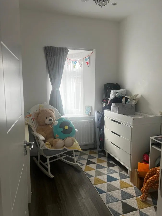 Ash Grove - Palmers Green - Enfield  - N13